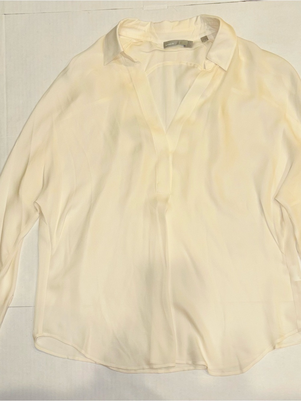 Vince Cream Split V-Neck Collared Shirt